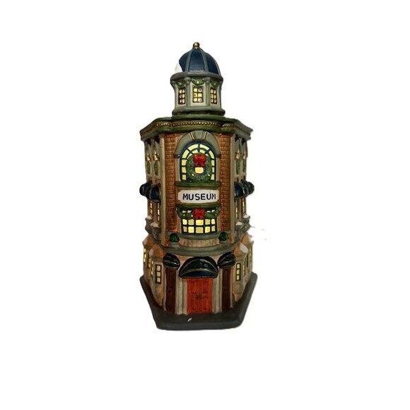 Dickens Collectables Towne Series Museum 1997 Lighted House Village Building Xma - Picture 2 of 9